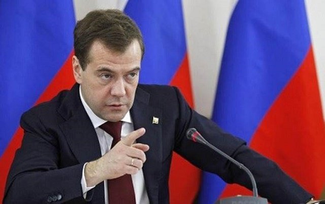 Medvedev Ukraynanın tam tutulmasının anonsunu verdi