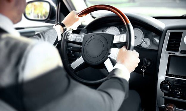 Azərbaycanda bu maşınlardan şəxsi istifadə qadağan olunur