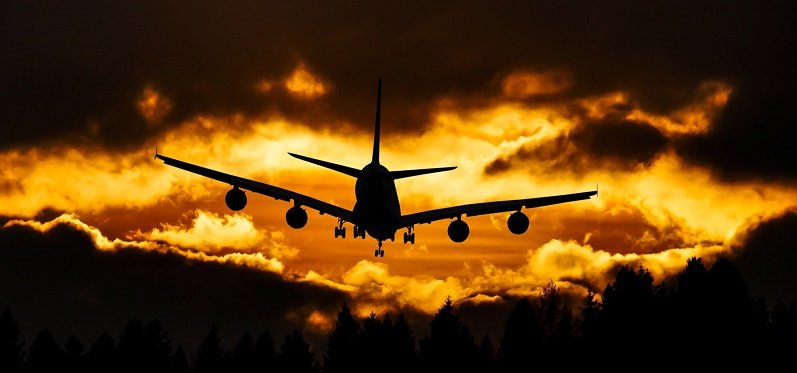 İran Azərbaycanla sərhəd boyunca uçuş xəbərdarlığı elan etdi