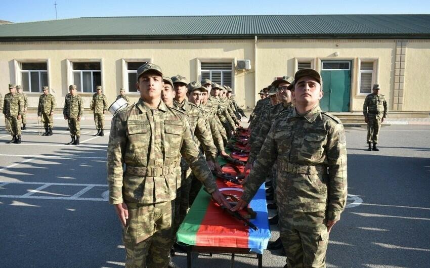Azərbaycanda hərbi xidmətə növbəti çağırış başladı