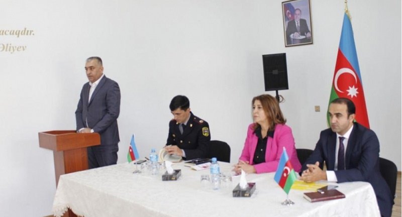 İsmayıllıda insan alveriniə qarşı mübarizə üzrə maarifləndirmə tədbiri keçirilib - İsmayıllıda insan alveriniə qarşı mübarizə üzrə maarifləndirmə tədbiri keçirilib -