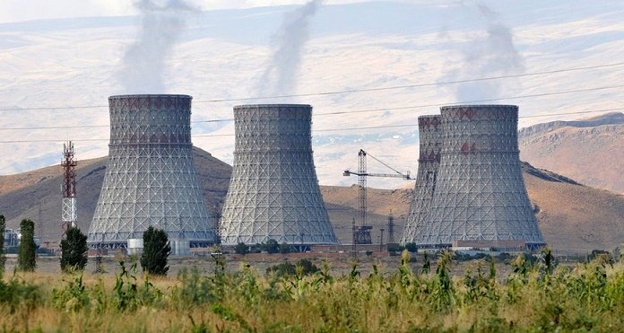 Rusiya Ermənistanda yeni atom stansiyası tikəcək?