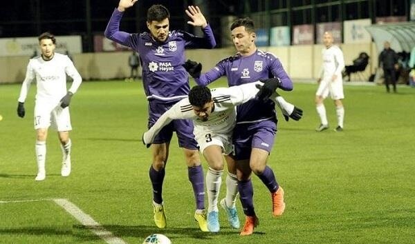 Azərbaycan futbolunda qorxulu anlar: ayağı qırıldı – VİDEO