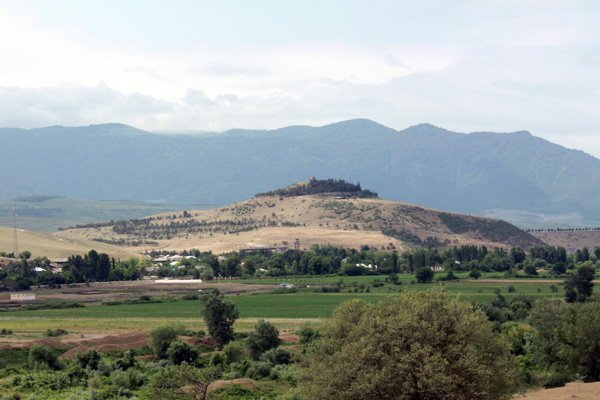 Mədəni irsimizi özündə əks etdirən Göyəzən qalası