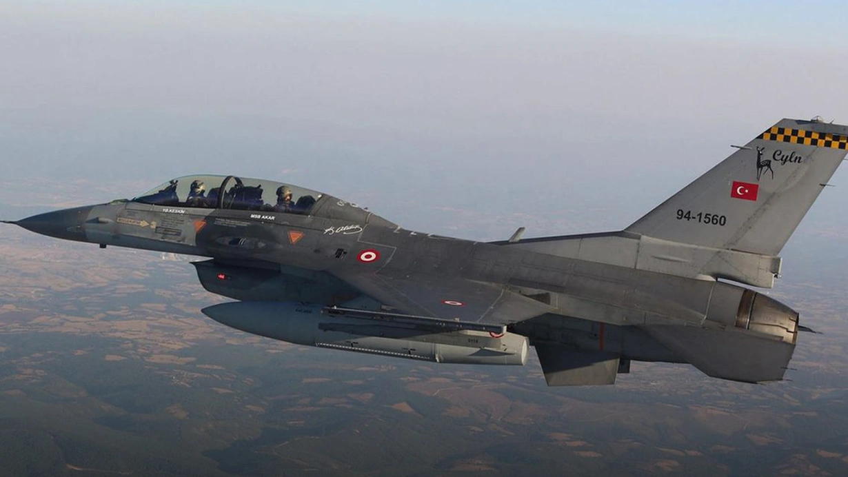 İsraildən XƏBƏRDARLIQ: Bu qırıcını Türkiyəyə satmayın!