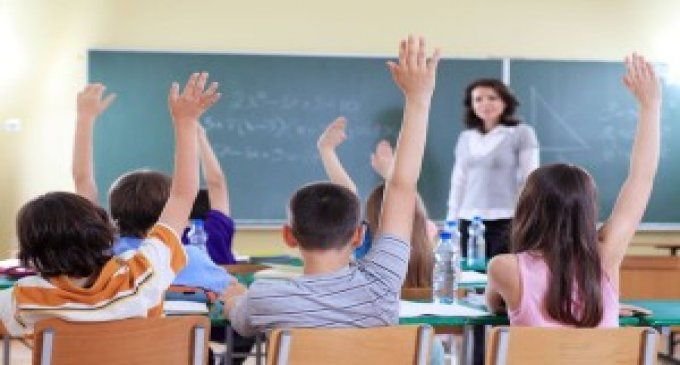 Azərbaycanda bu dil sürətlə yayılır - Orta məktəblərdə tədris olunacaq?