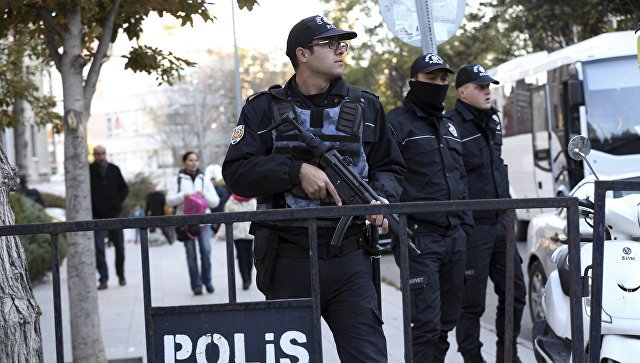 Azərbaycanlı qadınlar avtomobildə güllələndi, biri öldü - FOTO