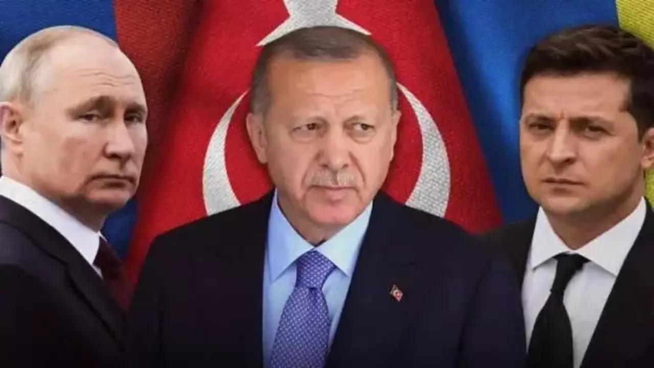 Lukaşenko: "İstanbulda razılaşma sülhün açarı ola bilər"