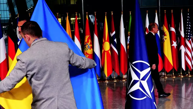 NATO-dan Rusiyanı qəzəbləndirəcək Ukrayna açıqlaması