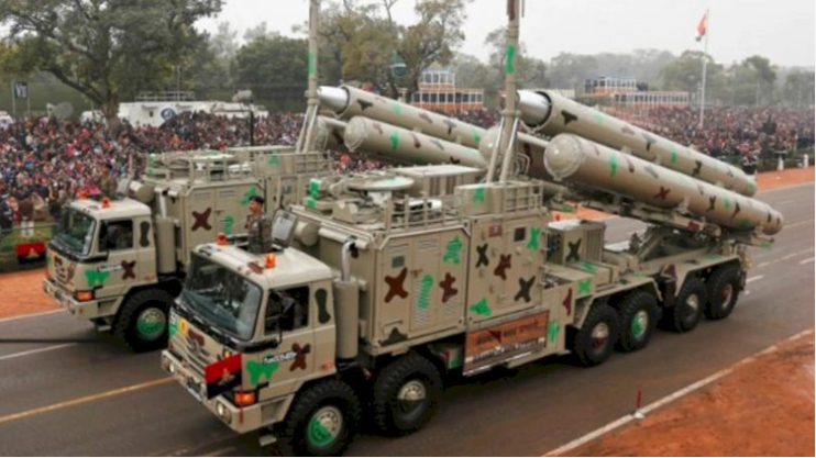 Hindistan Ermənistana bu silahları satır - Adları açıqlandı