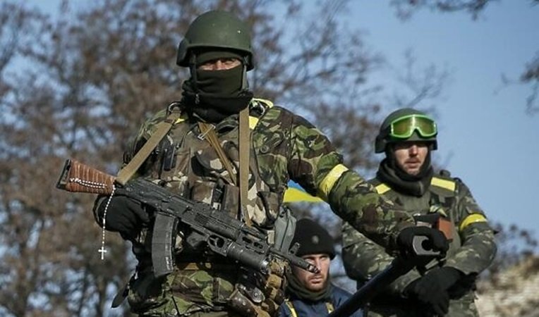 13 ukraynalı hərbçi Rusiyaya təslim oldu
