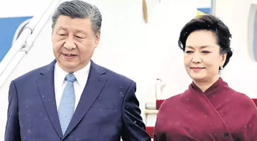 Xi 5 ildən sonra yenidən Avropadadır