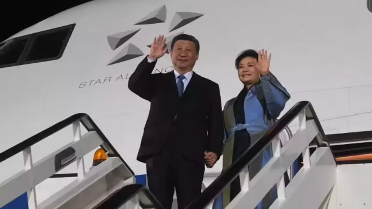 Çin prezidenti Xi Serbiyadadır