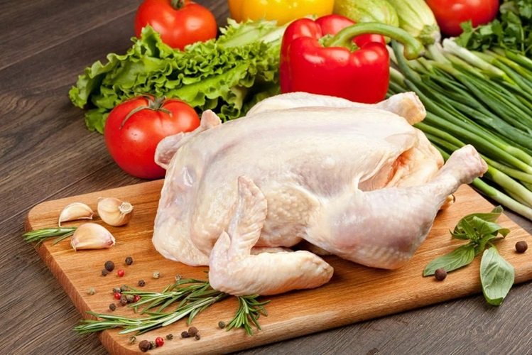 Müntəzəm toyuq əti yemək orqanizmə necə təsir edir?