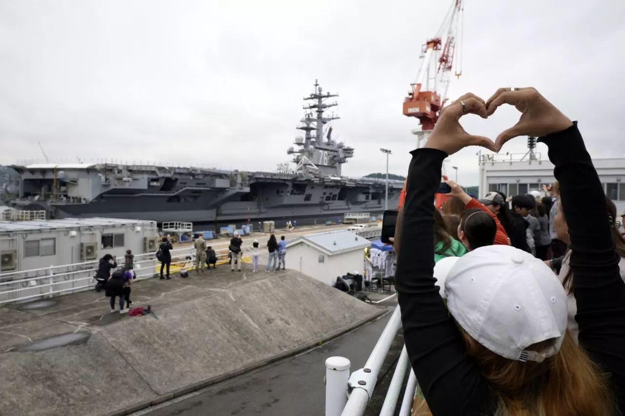 ABŞ-ın "USS Ronald Reagan" təyyarədaşıyan gəmisi 9 ildən sonra hərəkət etdi