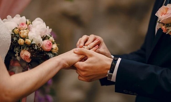 Saxta nikah qalmaqalı: Ukraynalı qadınlarla evlənən azərbaycanlılar ifşa olundu - FOTO