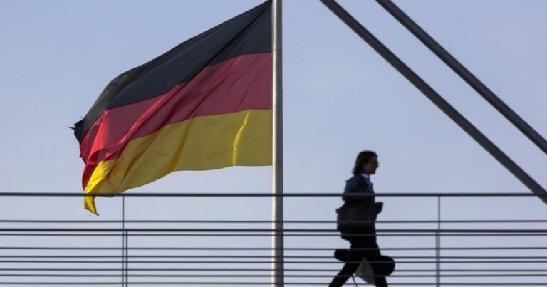 Berlin Senatı müharibə təhlükəsinə qarşı yeni plan hazırladı