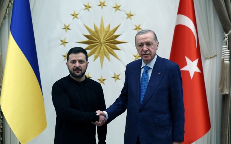 Ərdoğanla görüşdən sonra Zelenskidən ilk açıqlama: Rusiyaya təzyiqlər artmalıdır