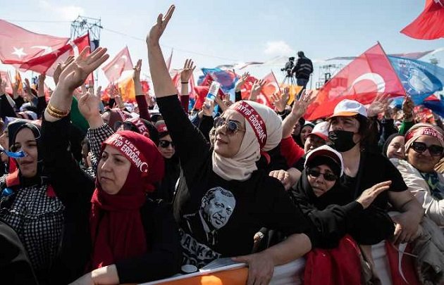 Türkiyədə etirazçılar Prezident Külliyəsinə girib? - Açıqlama
