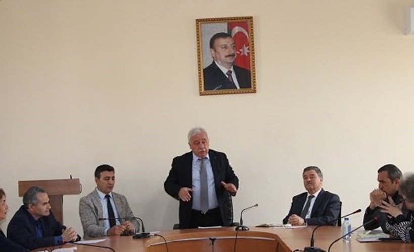 “Üzeyir Hacıbəylinin yaradıcılığında azərbaycançılıq və türkçülük ideyaları” mövzusunda ümuminstitut seminarı keçirilib