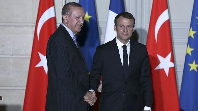 Üstünlük qurmağa çalışan Makronu bir gedişlə məğlub etdi