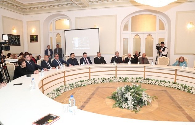 Alman faşizmi üzərində Qələbənin 80 illiyinə həsr olunmuş kitab təqdim edildi