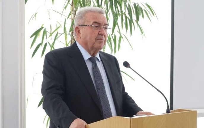 Misir Mərdanov elmi sessiyada Kaşğari Fondunun fəaliyyətindən danışdı
