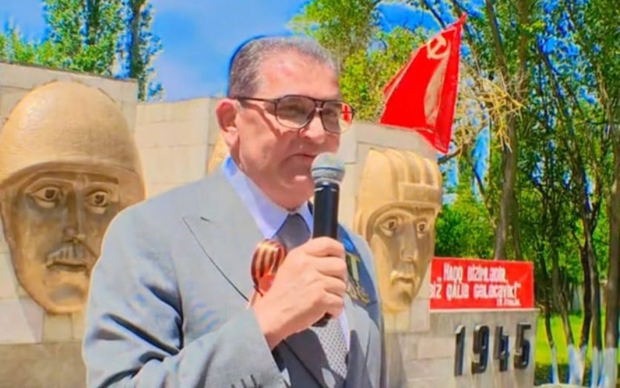 İmişlidə SSRİ bayrağı qaldıran sədr danışdı: "Bunun nəyi pisdir ki?" - VIDEO