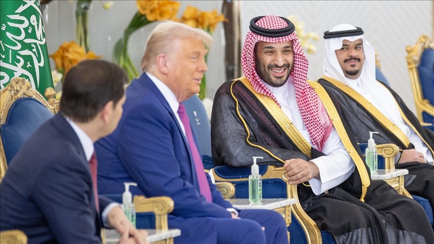 Şahzadə Salman: ABŞ ilə 300 milyard dollarlıq müqavilə imzalamışıq
