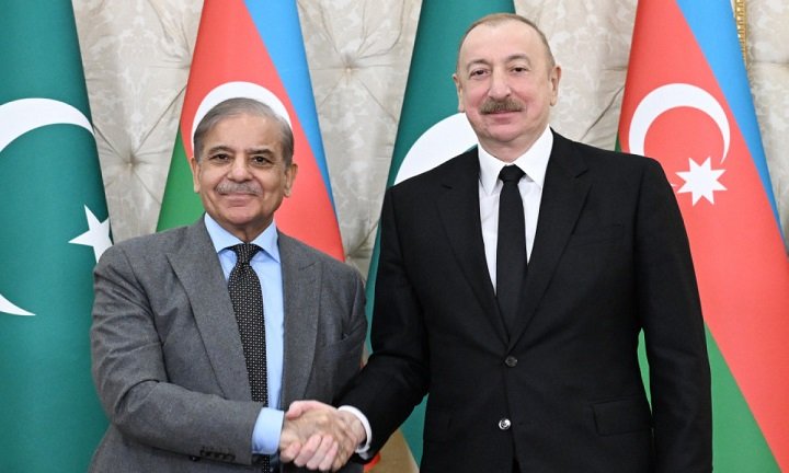 Şahbaz Şərif İlham Əliyevə zəng etdi