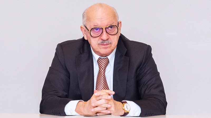 Cahangir Əsgərov “Premium Bank”dan nə qədər qazanır? – Məbləğ