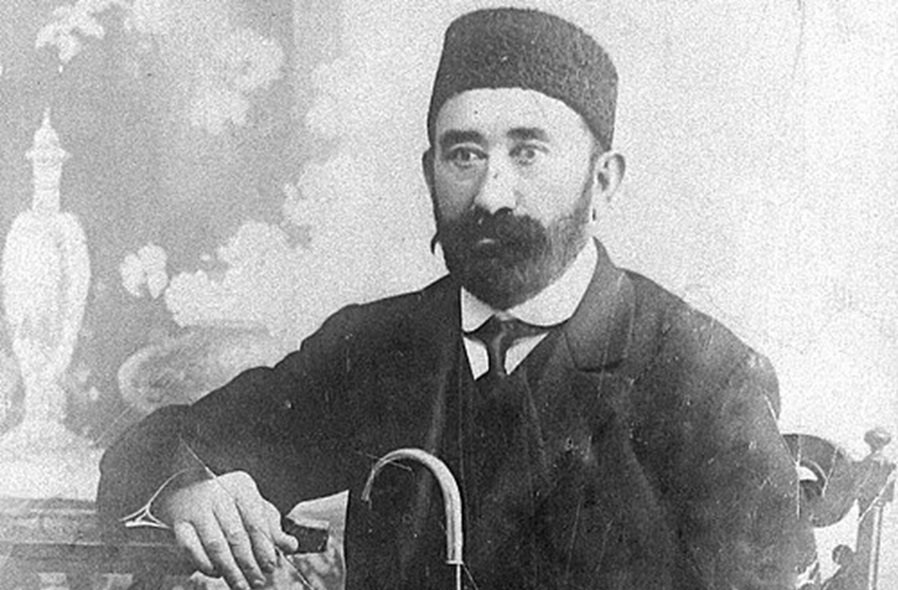 Neftdən xeyriyyəçiliyə uzanan yol - “Neft kralı” Ağa Musa Nağıyev