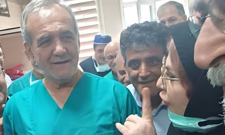 Pezeşkian Təbrizdə ürək əməliyyatı etdi - Foto