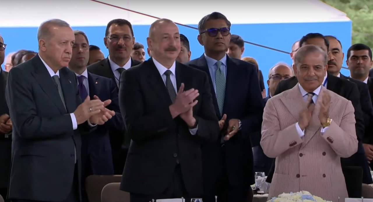 Liderlər Laçında Müstəqillik Gününə həsr edilən KONSERTDƏ – CANLI