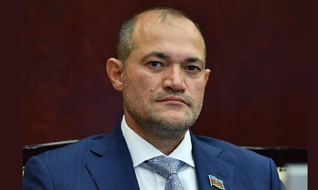 “Azərbaycanda qılıncla döyüş festivalı keçirilsin” – Razi Nurullayevdən TƏKLİF