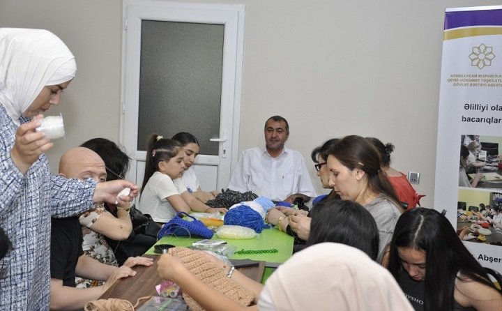 “Əlilliyi olan şəxslərin bacarıqlarının inkişafı” mövzusunda dördüncü təlim uğurla başa çatdı - FOTOLAR