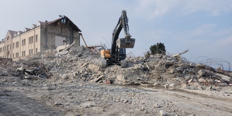 Xankəndi, Xocalı və Ağdərədə qanunsuz tikililər sökülür - RƏSMİ