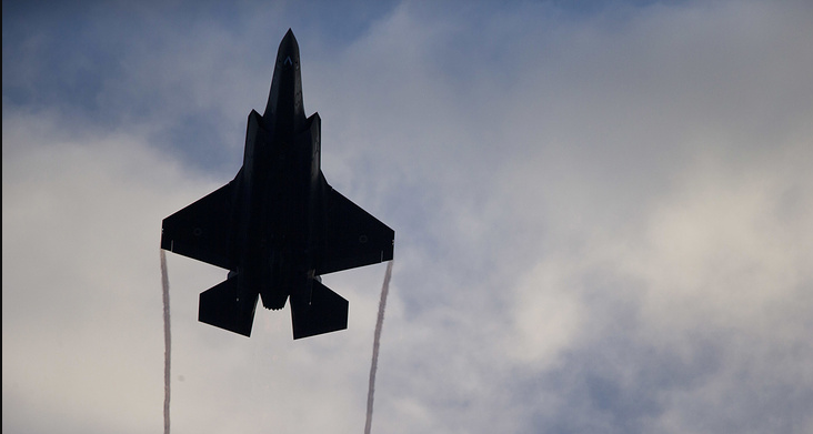İran daha bir təyyarəni vurdu, pilot ələ keçirildi
