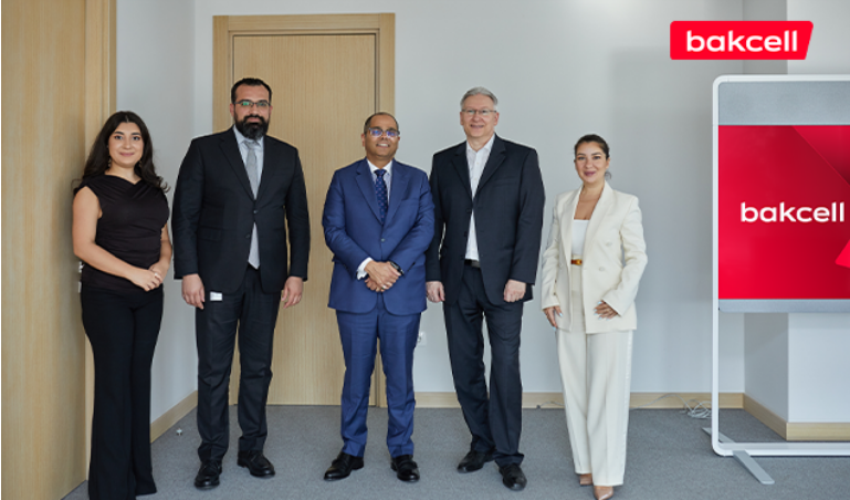 “Bakcell” “PwC illik CEO sorğusu”nda iştirak edib - FOTOLAR