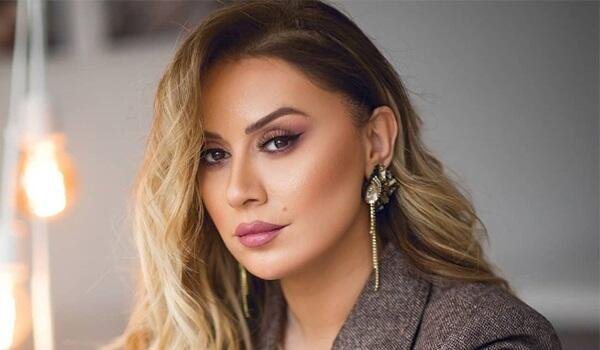 Roza Zərgərli yeriyə bilmir - VİDEO