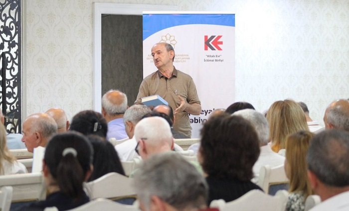 “Qarabağ Zəfərindən Turana doğru” antologiyasının təqdimatı keçirilib