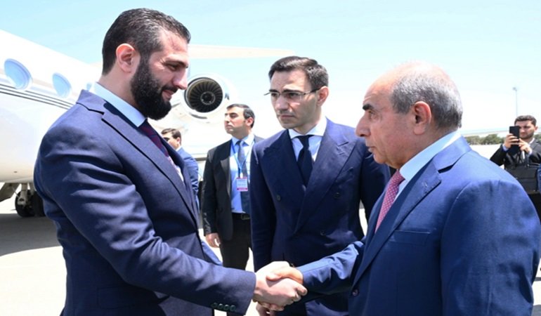 Suriyanın keçid dövrü Prezidenti Əhməd əş-Şaraa Azərbaycana işgüzar səfərə gəlib