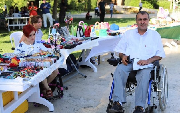 “Əlilliyi olan şəxslərin bacarıqlarının inkişafı” adlı layihə çərçivəsində növbəti son tədbir - FOTOLAR