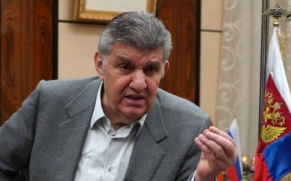Ara Abramyan: Qərb Ermənistanın təhlükəsizliyini təmin edə bilməyəcək