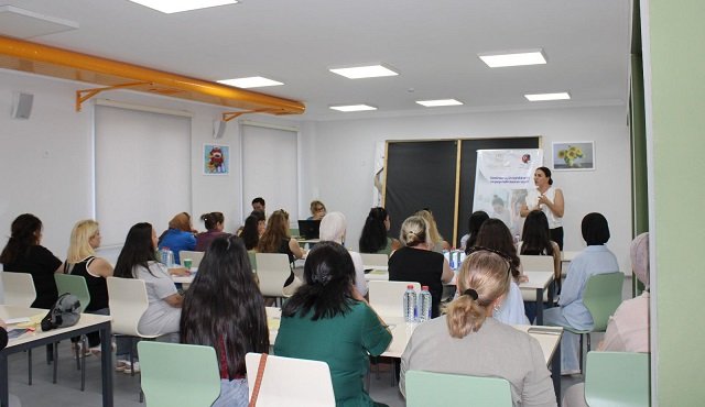 Laçında “Qadınlar üçün sahibkarlıq və peşə təlimləri” layihəsinin ilk təlimi keçirilib