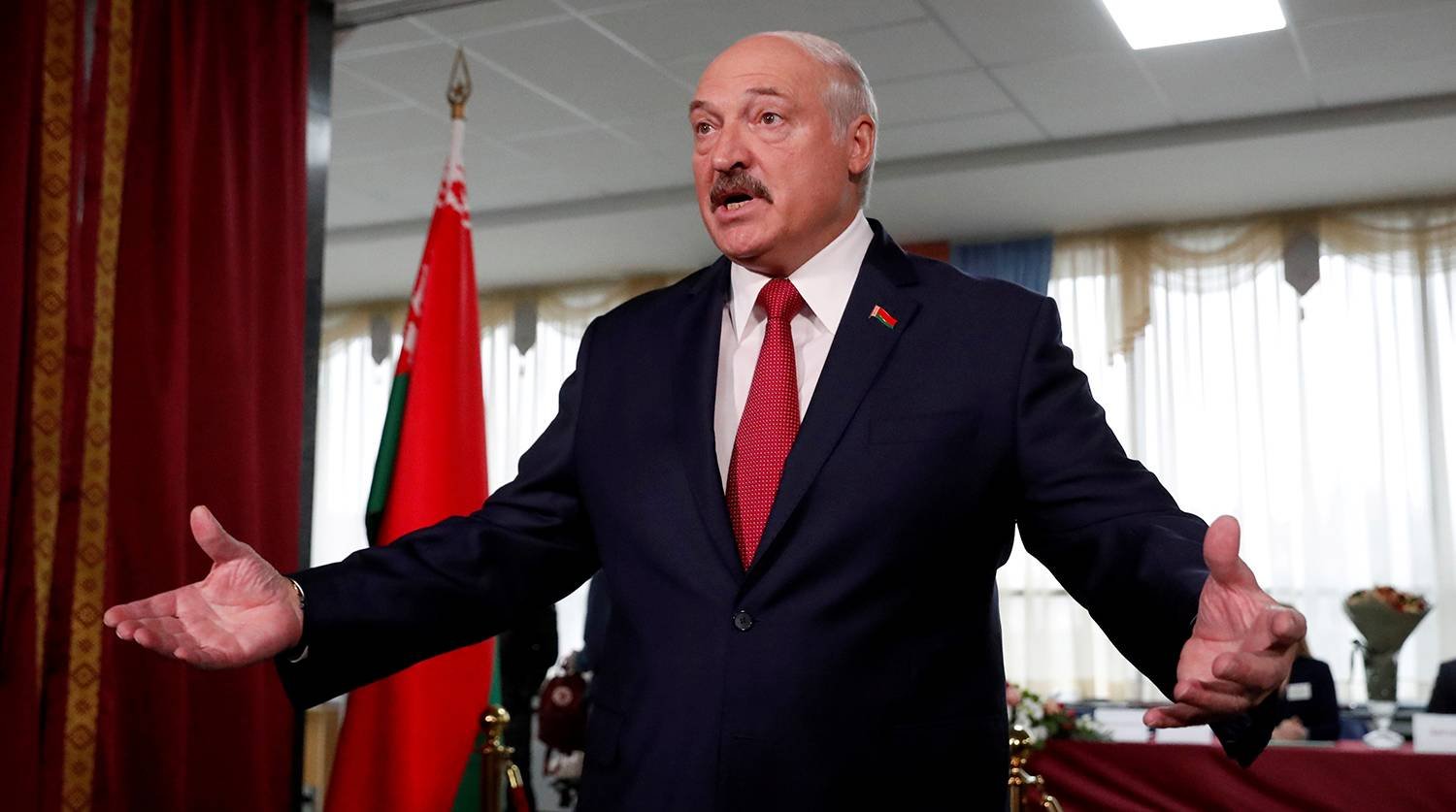 Lukaşenkonun bu ölkəyə girişi qadağan olundu