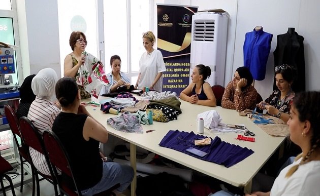 “Regionlarda həssas sosial qrupa aid şəxslərin əmək bazarına inteqrasiyası” layihənin icrası uğurla davam edir - FOTOLAR