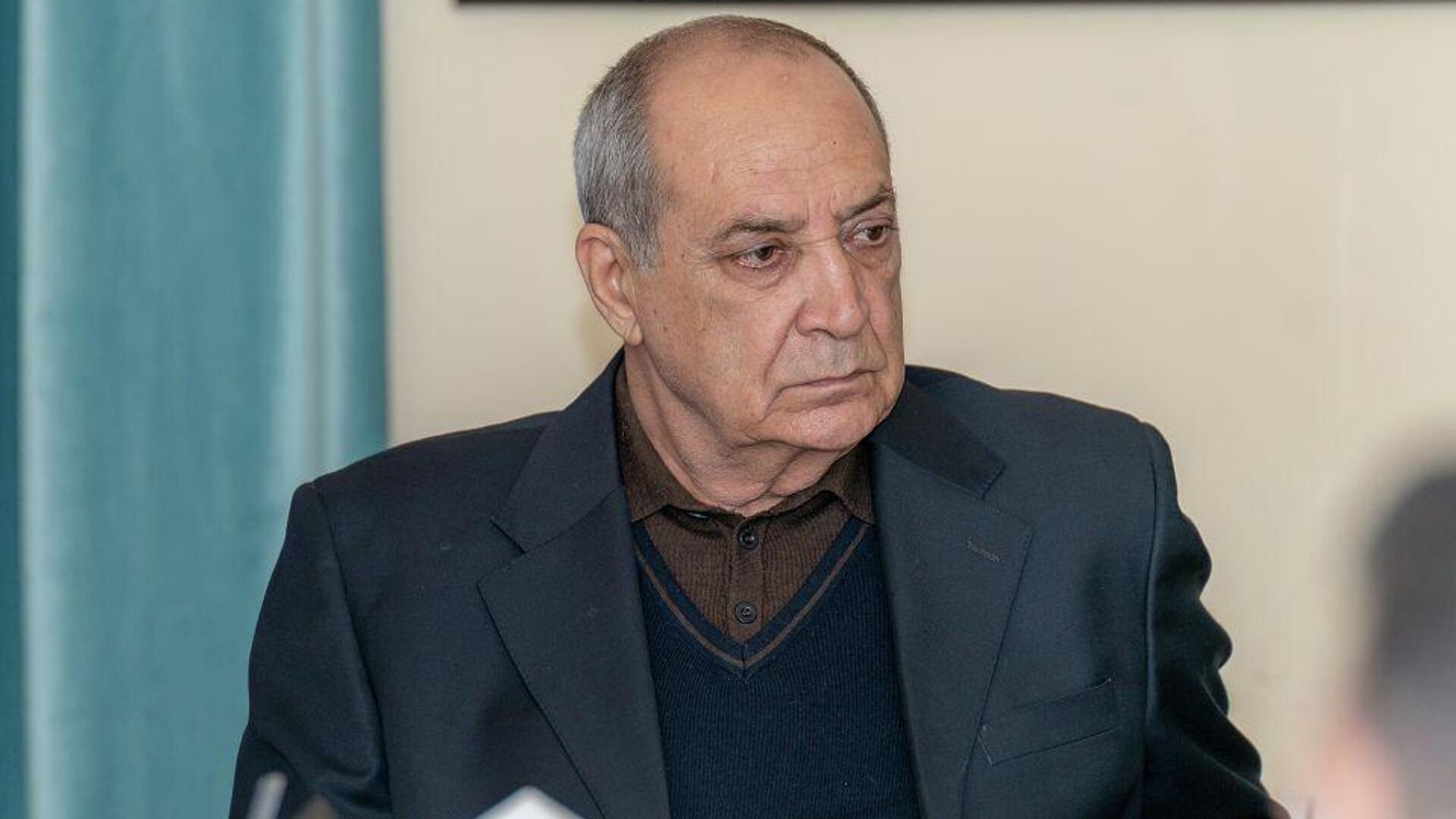 Ceyhun Mirzəyevin qızı Moskva küçələrində – Xalq artisti şok detalları açdı