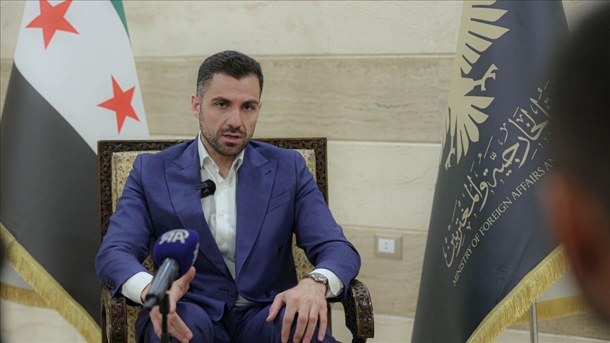 Suriya: Yeni administrasiyanın tanınmasında Türkiyənin rolu həlledici olacaq
