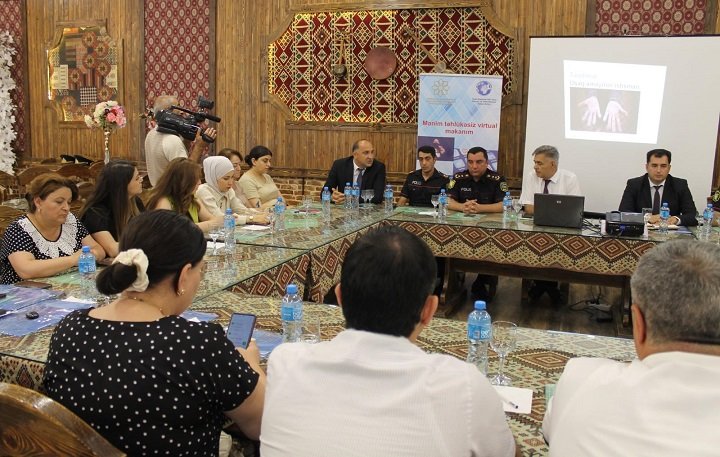 Regionda təhlükəsiz virtual mühitə dair ictimai müzakirələr davam edir - FOTOLAR